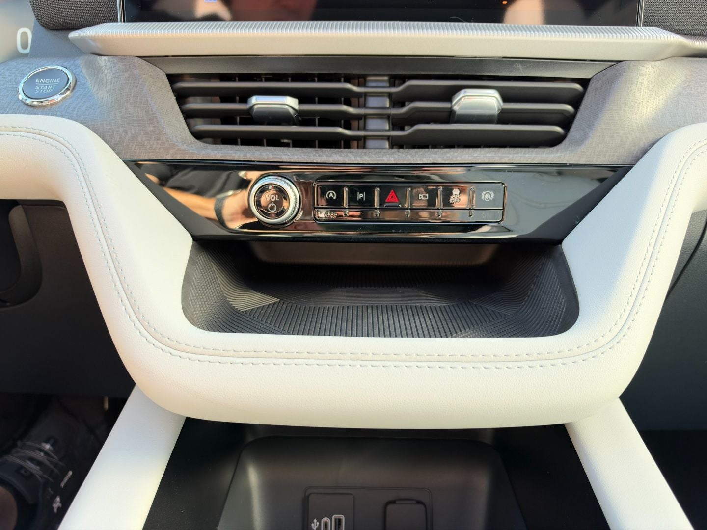 2027 Ford Explorer Platinum™