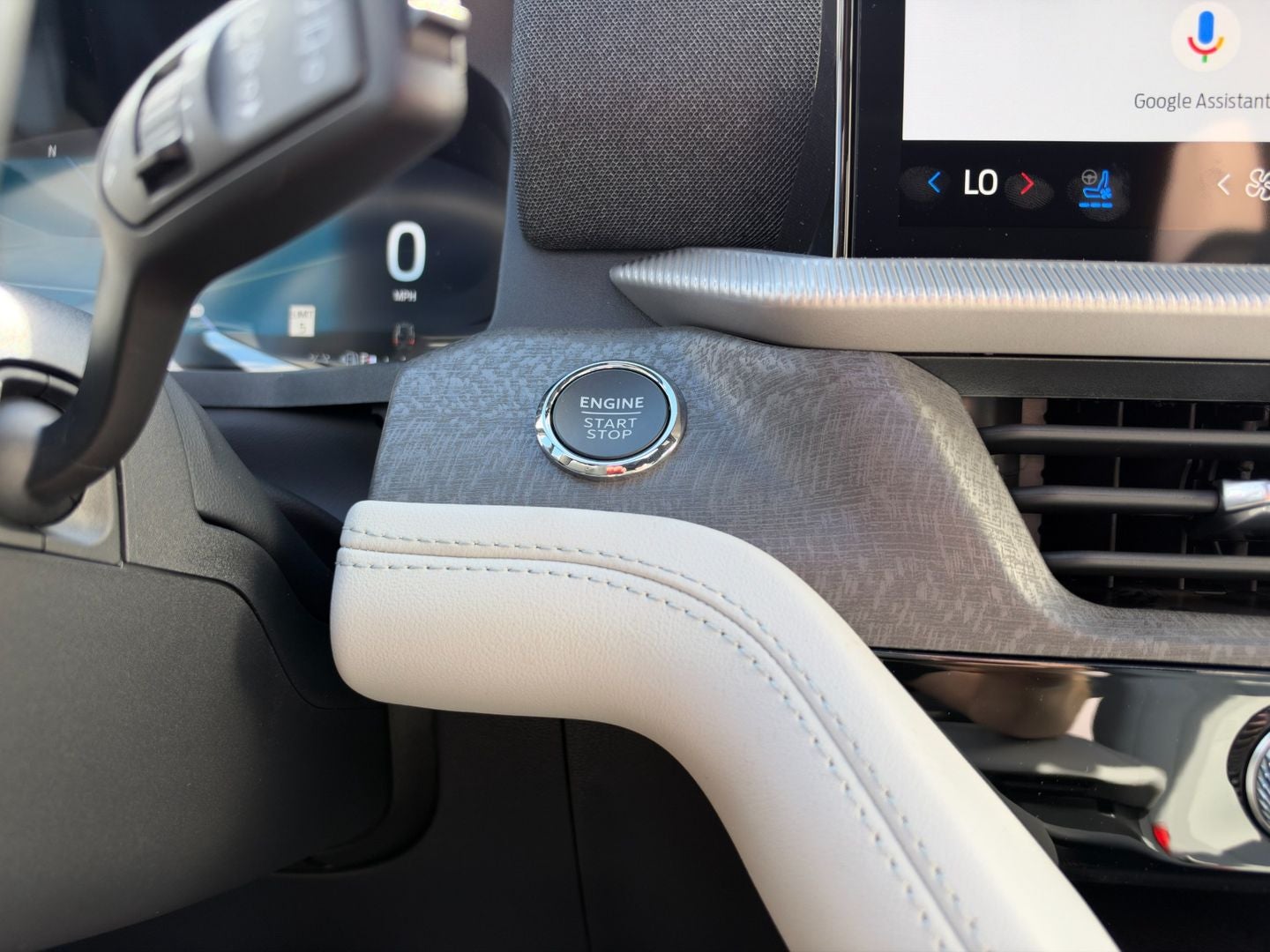 2027 Ford Explorer Platinum™