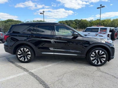 2027 Ford Explorer Platinum™