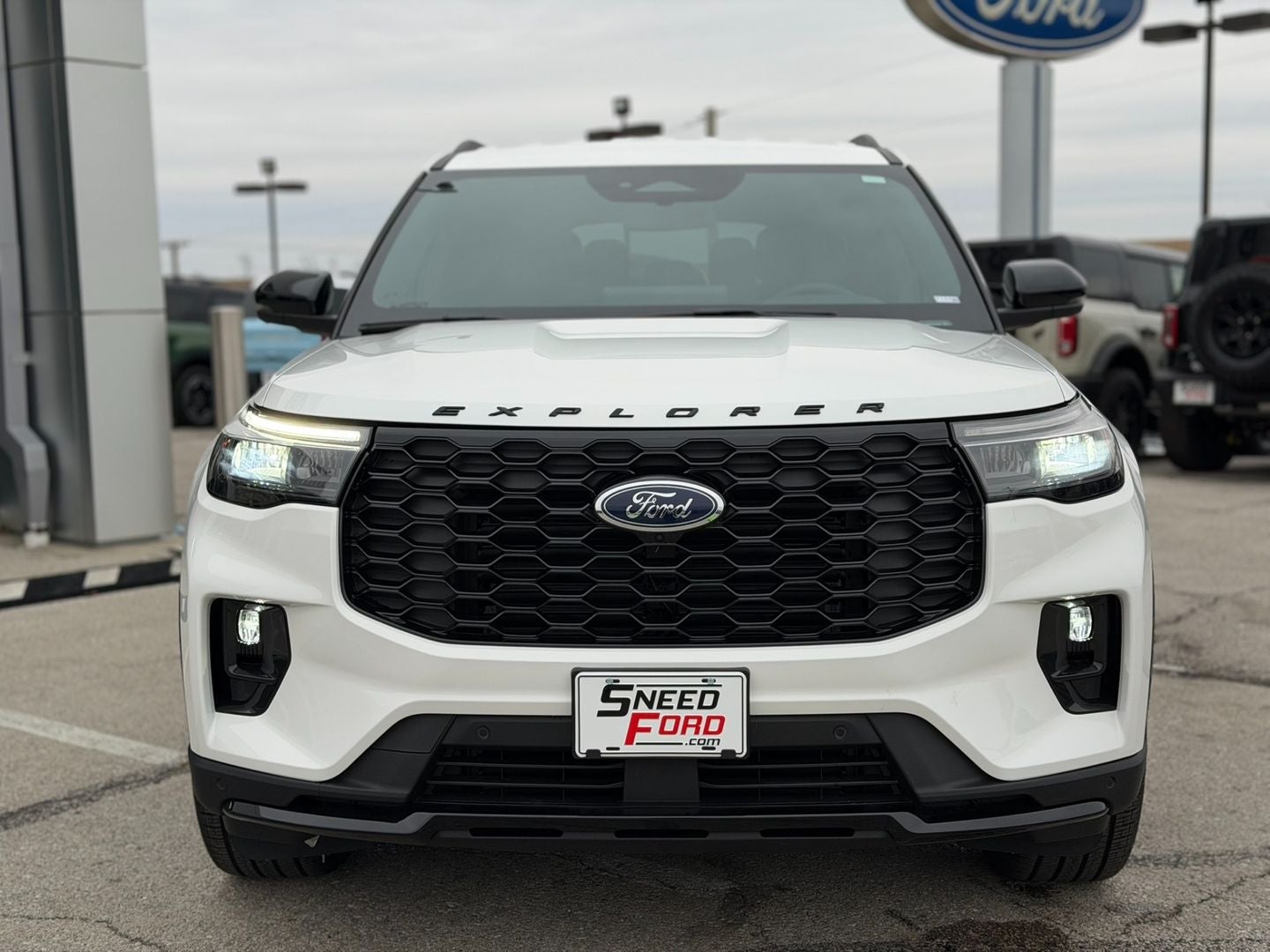 2026 Ford Explorer ST-Line