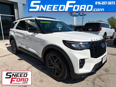 2025 Ford Explorer ST