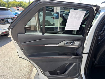 2025 Ford Explorer ST