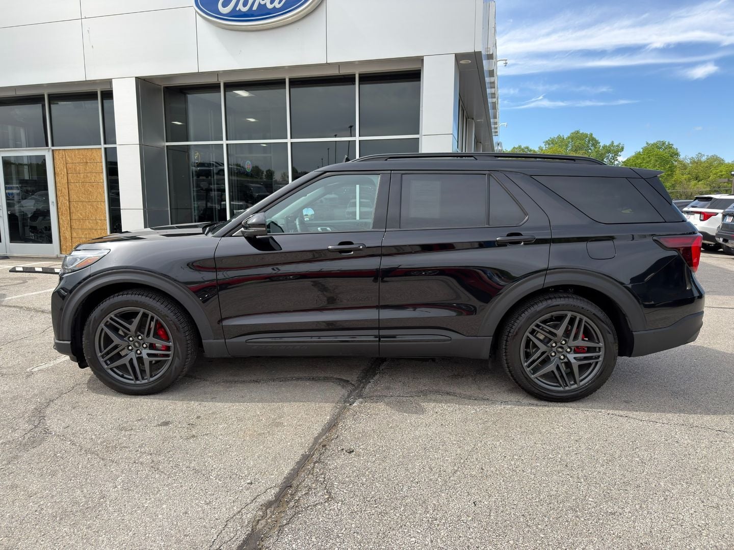 2025 Ford Explorer ST