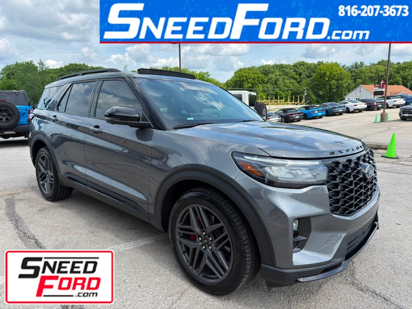 2025 Ford Explorer ST 4WD (PL535)'s photo