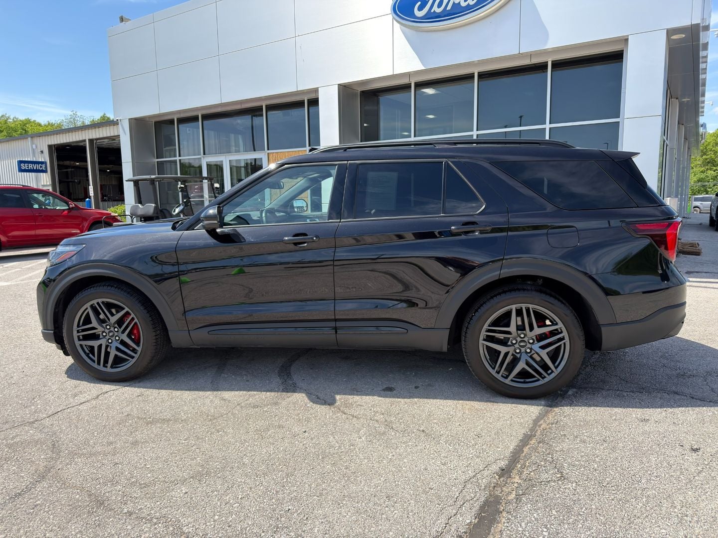 2025 Ford Explorer ST