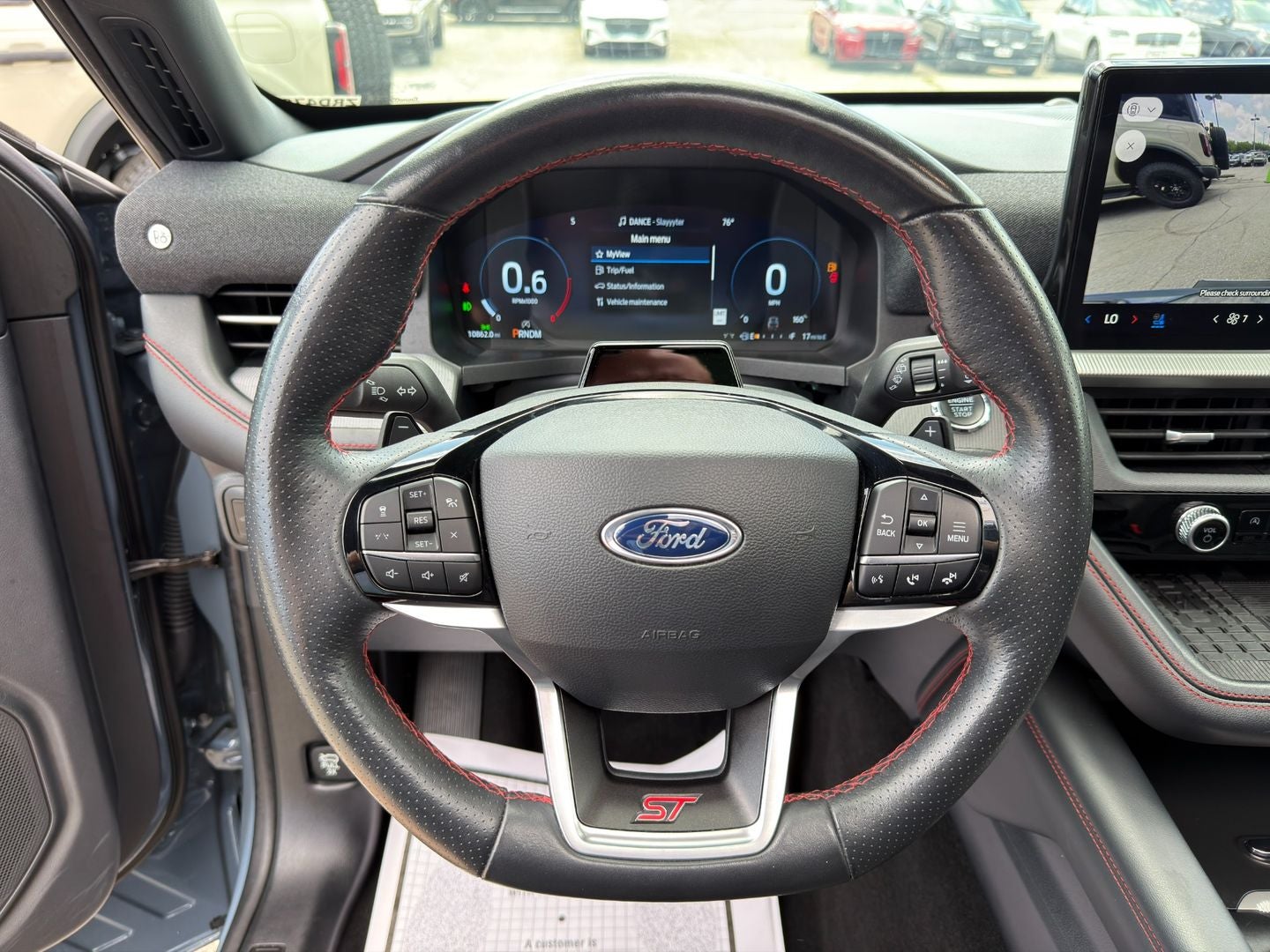 2025 Ford Explorer ST
