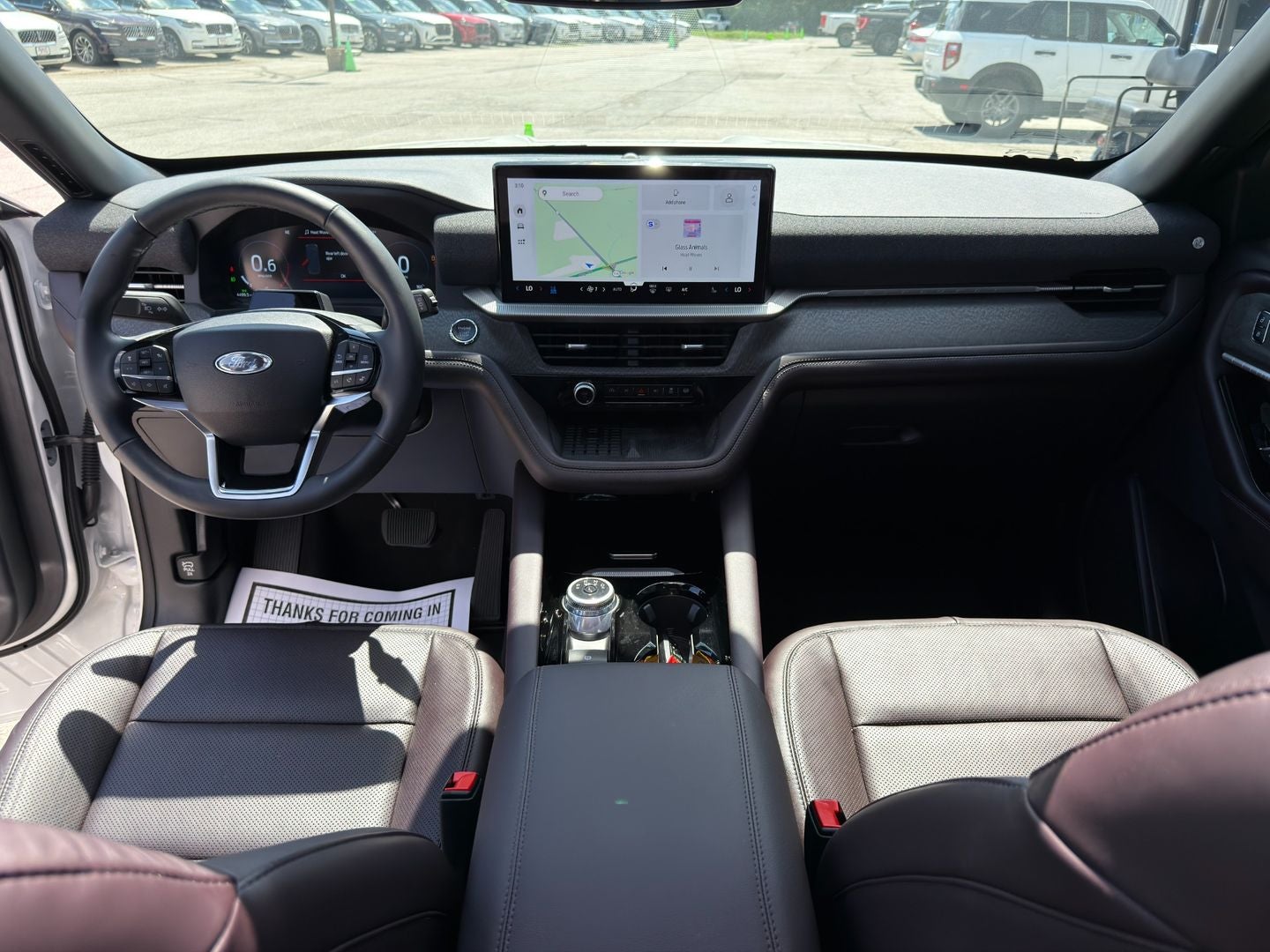 2025 Ford Explorer Platinum