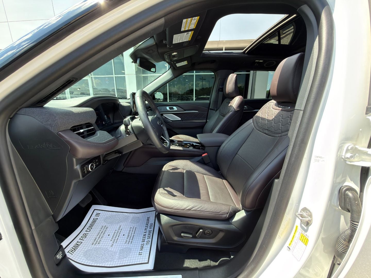 2025 Ford Explorer Platinum