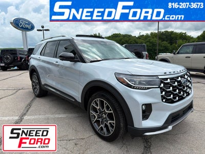2025 Ford Explorer Platinum