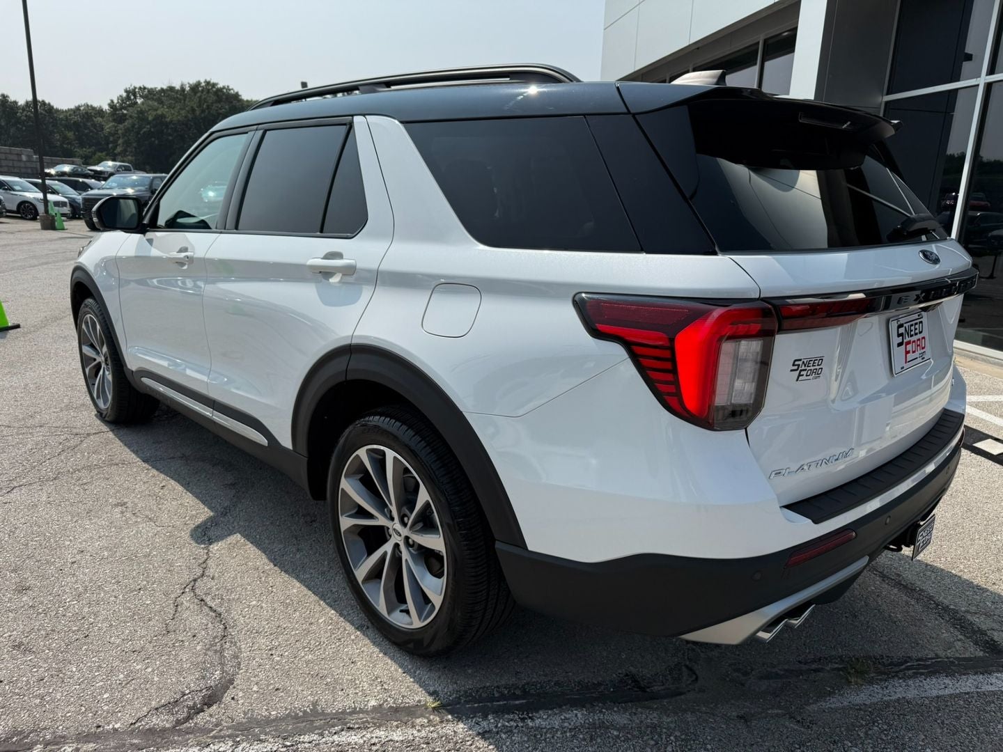 2025 Ford Explorer Platinum