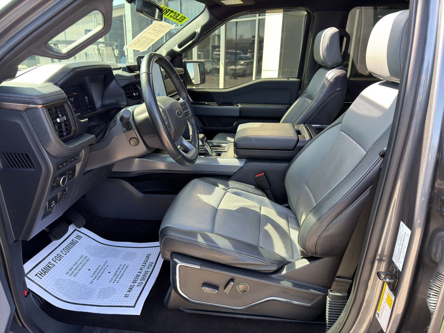 2022 Ford F-150 Lightning LARIAT