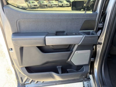 2022 Ford F-150 Lightning LARIAT