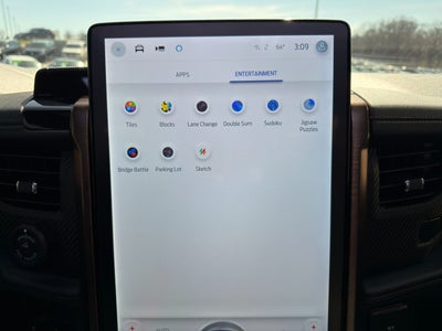 2022 Ford F-150 Lightning LARIAT