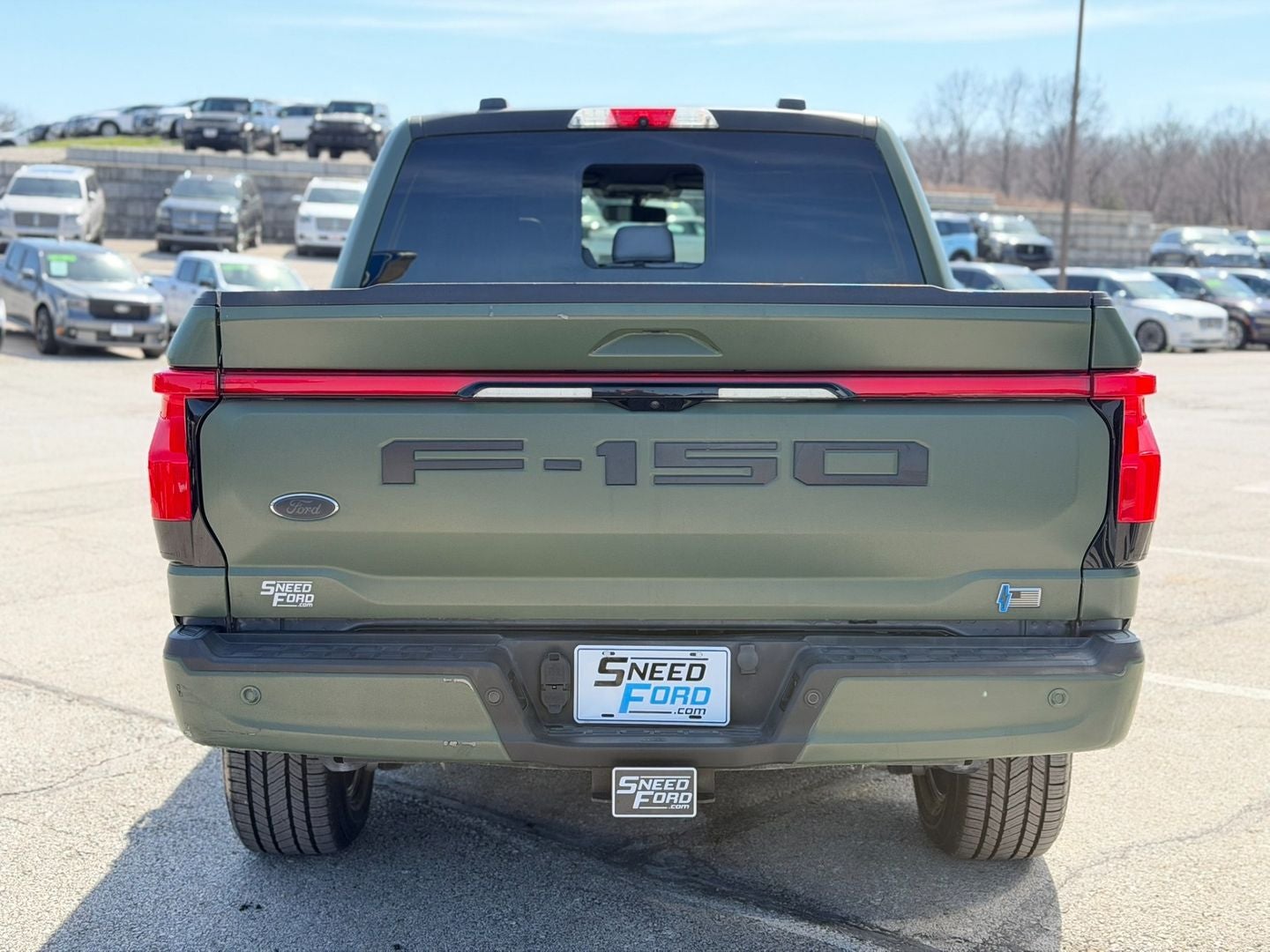 2022 Ford F-150 Lightning LARIAT