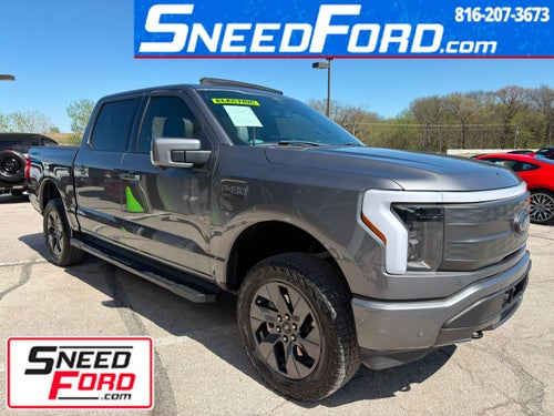 2022 Ford F-150 Lightning LARIAT