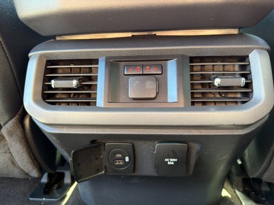 2022 Ford F-150 Lightning LARIAT