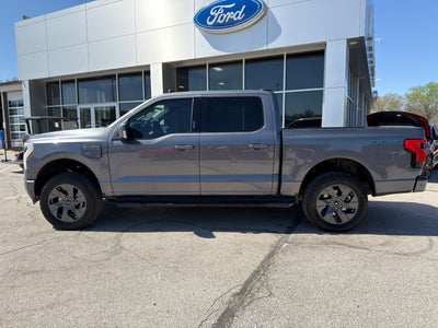 2022 Ford F-150 Lightning LARIAT
