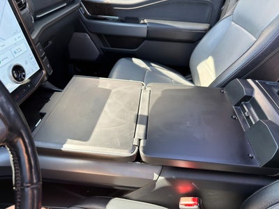 2022 Ford F-150 Lightning LARIAT