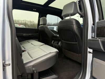 2022 Ford F-150 Lightning LARIAT