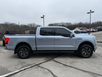 2022 Ford F-150 Lightning LARIAT