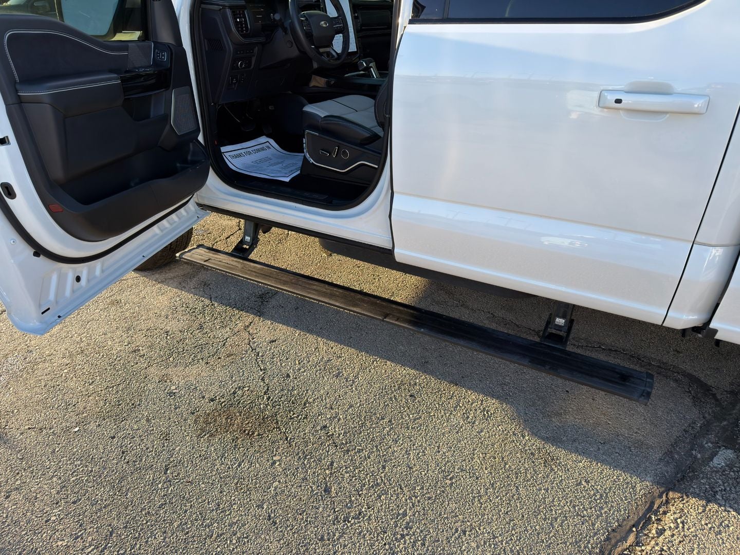 2022 Ford F-150 Lightning Platinum