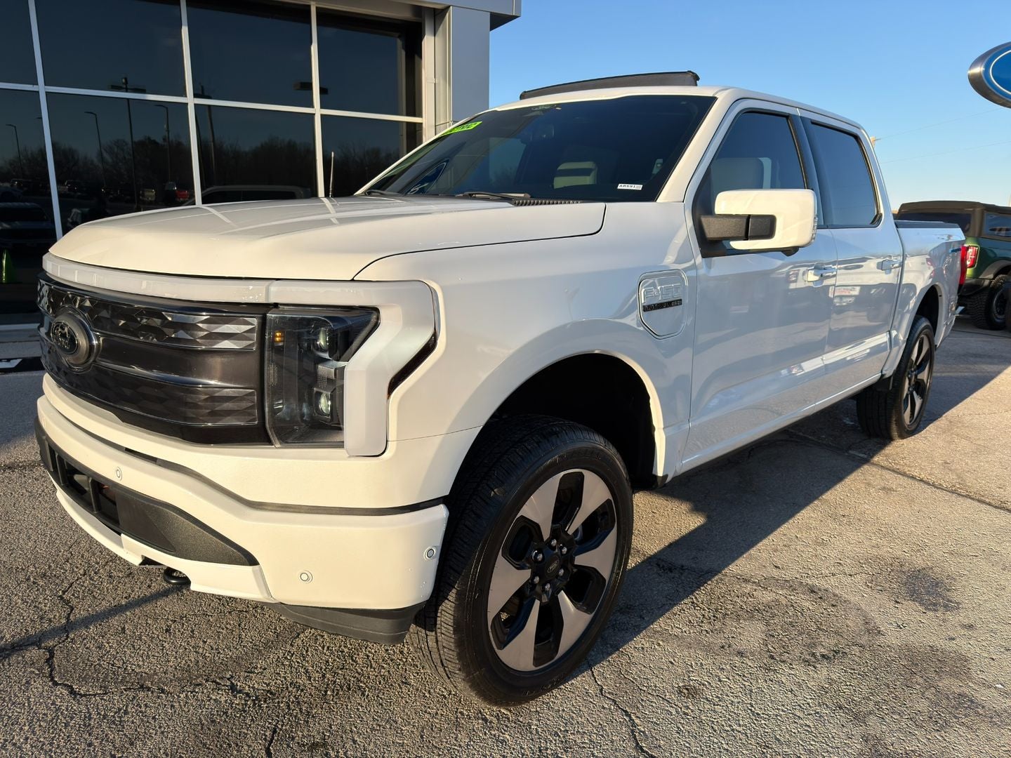 2022 Ford F-150 Lightning Platinum