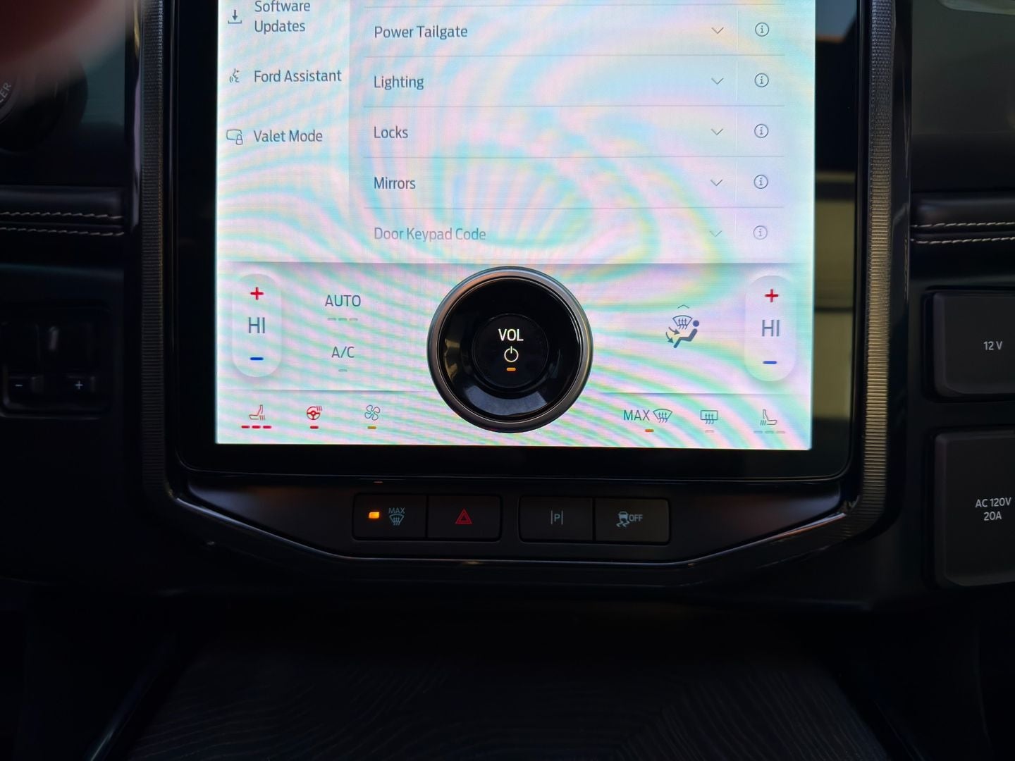 2022 Ford F-150 Lightning Platinum