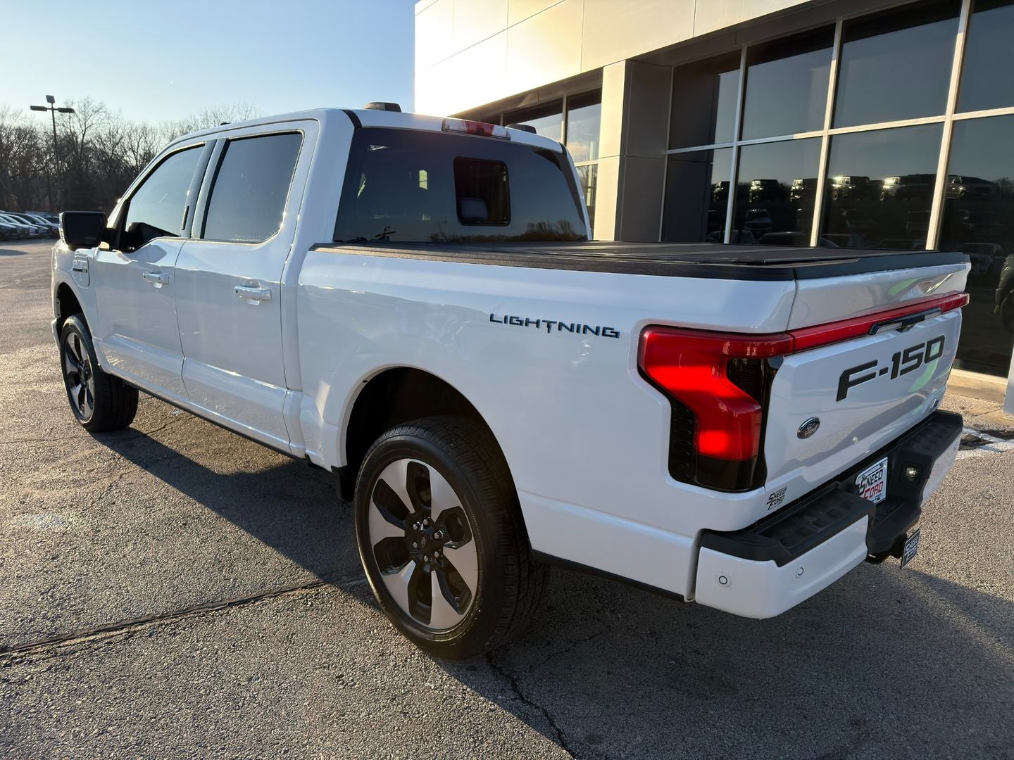 2022 Ford F-150 Lightning Platinum