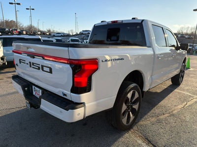 2022 Ford F-150 Lightning Platinum