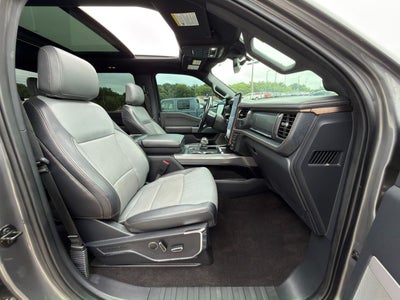 2023 Ford F-150 Lightning LARIAT