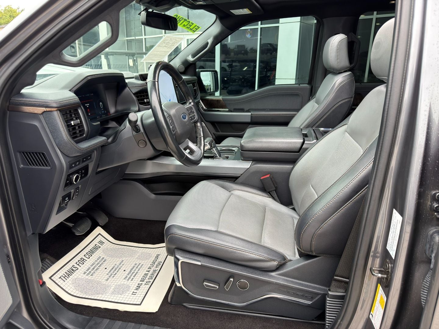 2023 Ford F-150 Lightning LARIAT