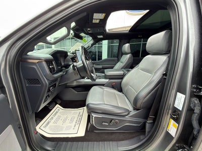 2023 Ford F-150 Lightning LARIAT