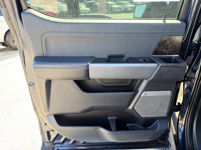 2023 Ford F-150 Lightning LARIAT