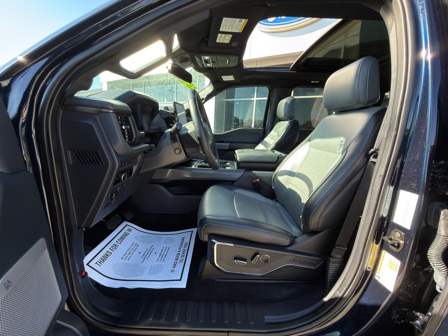 2023 Ford F-150 Lightning LARIAT