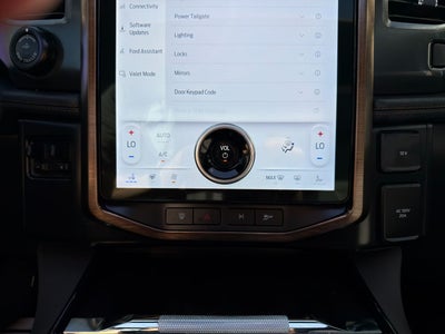 2023 Ford F-150 Lightning LARIAT