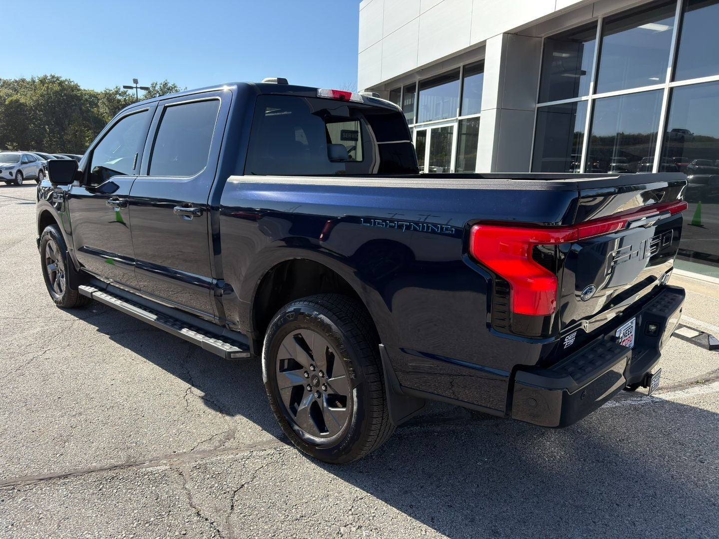2023 Ford F-150 Lightning LARIAT