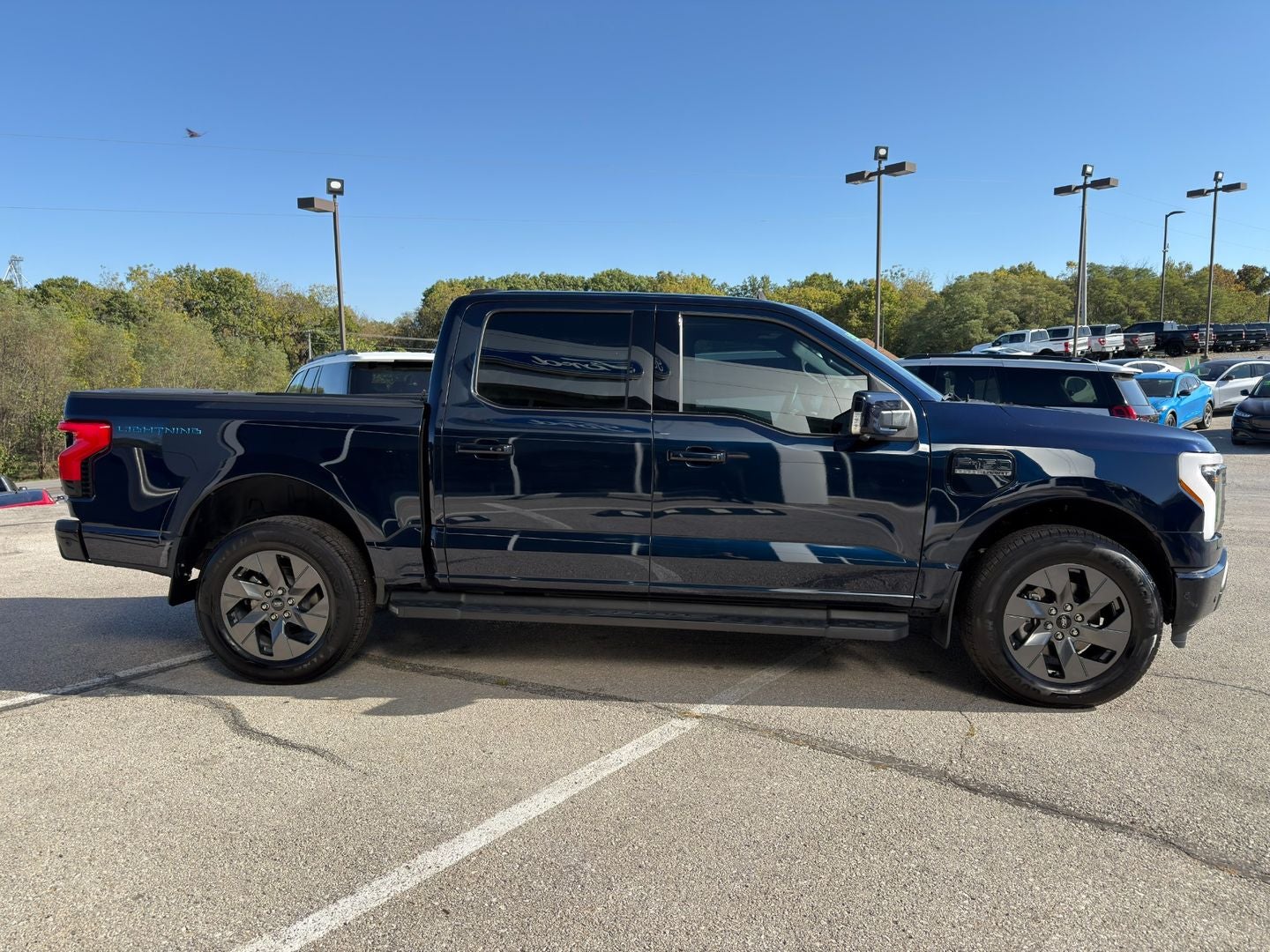 2023 Ford F-150 Lightning LARIAT