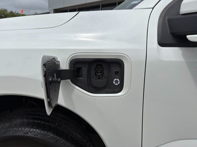 2022 Ford F-150 Lightning LARIAT