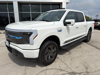 2022 Ford F-150 Lightning LARIAT