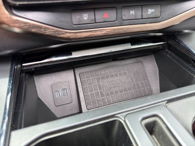 2022 Ford F-150 Lightning LARIAT