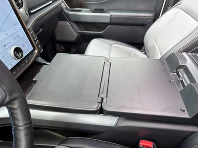2022 Ford F-150 Lightning LARIAT