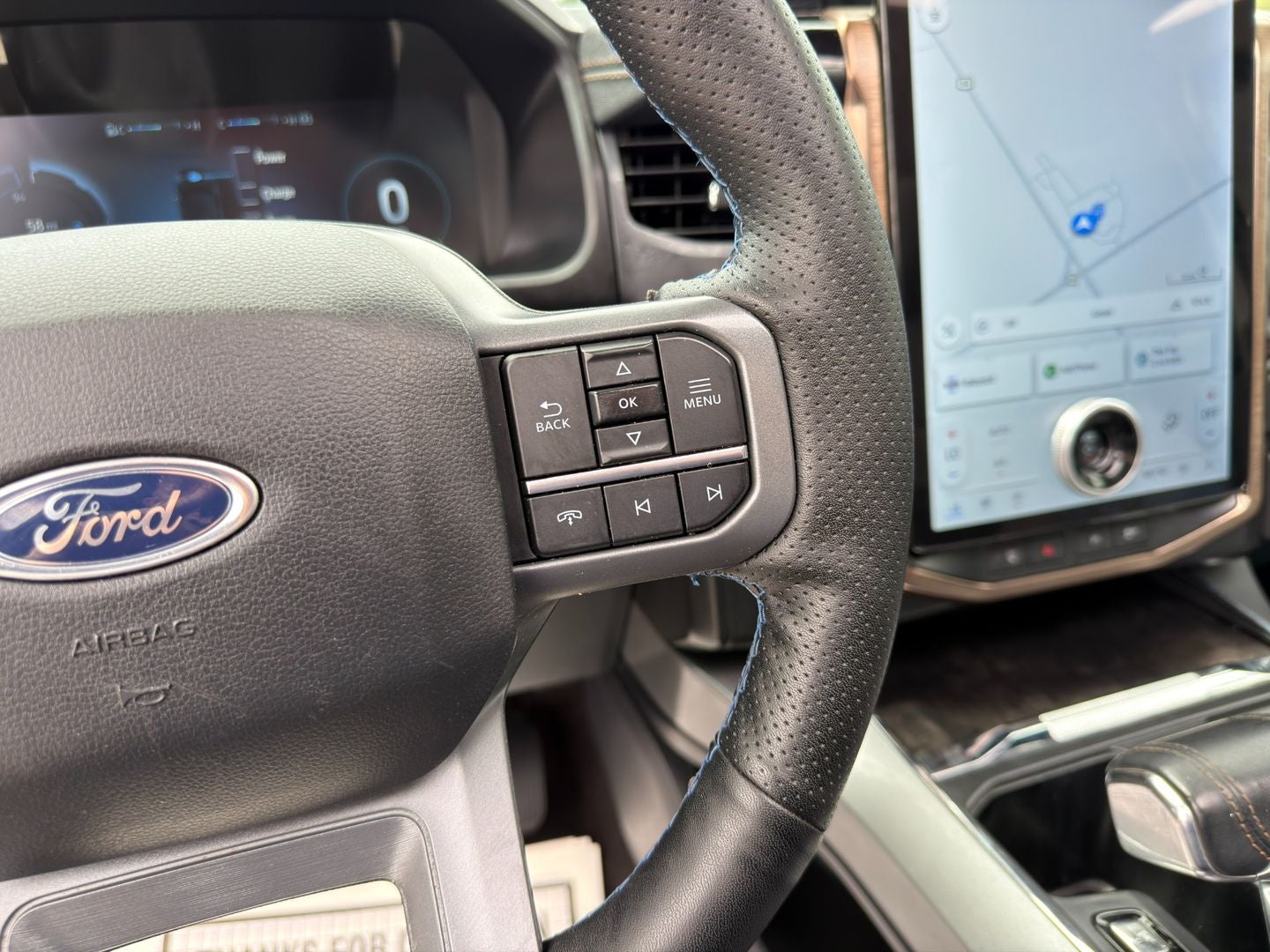 2022 Ford F-150 Lightning LARIAT