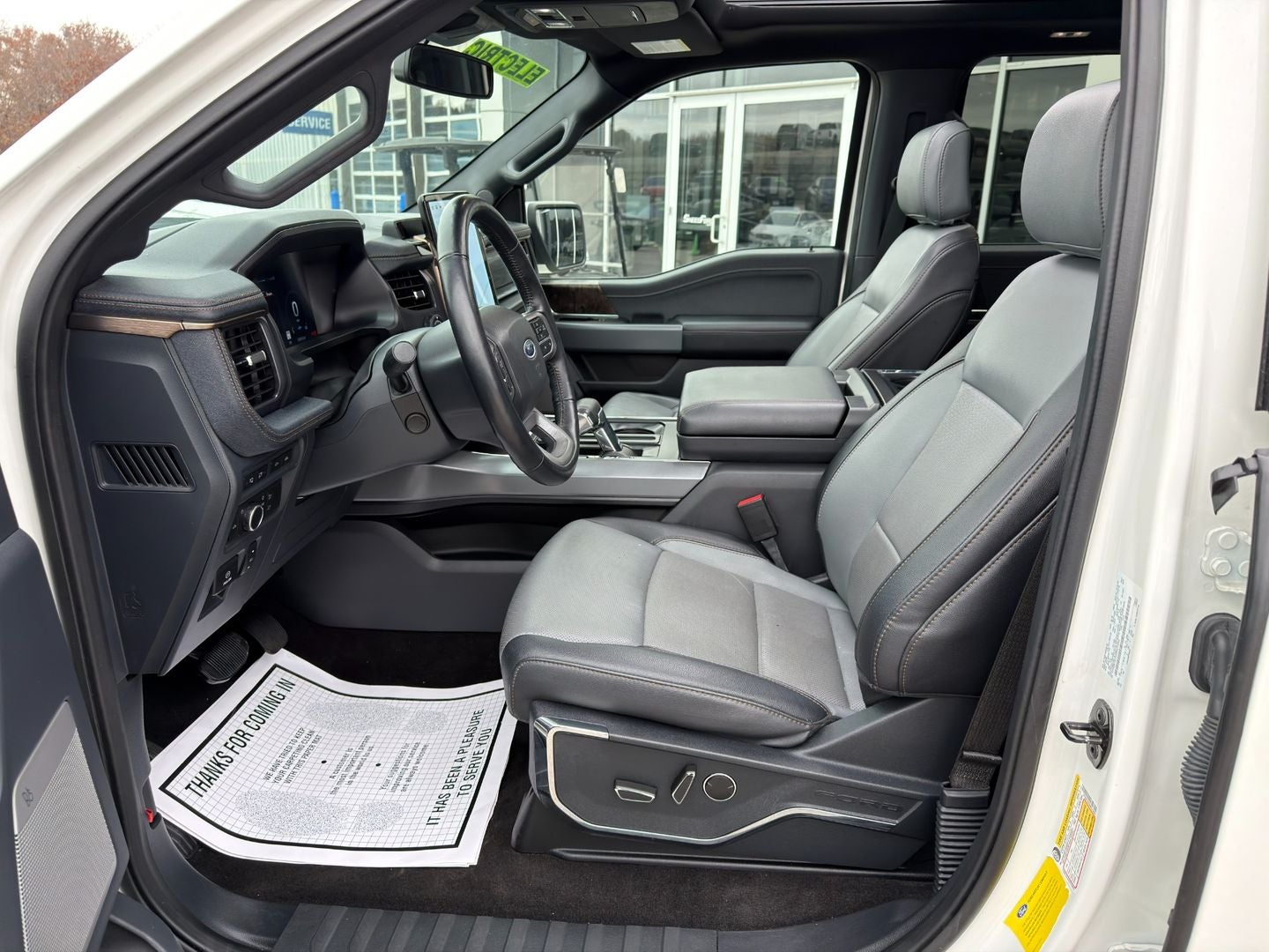 2022 Ford F-150 Lightning LARIAT