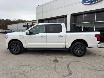 2022 Ford F-150 Lightning LARIAT
