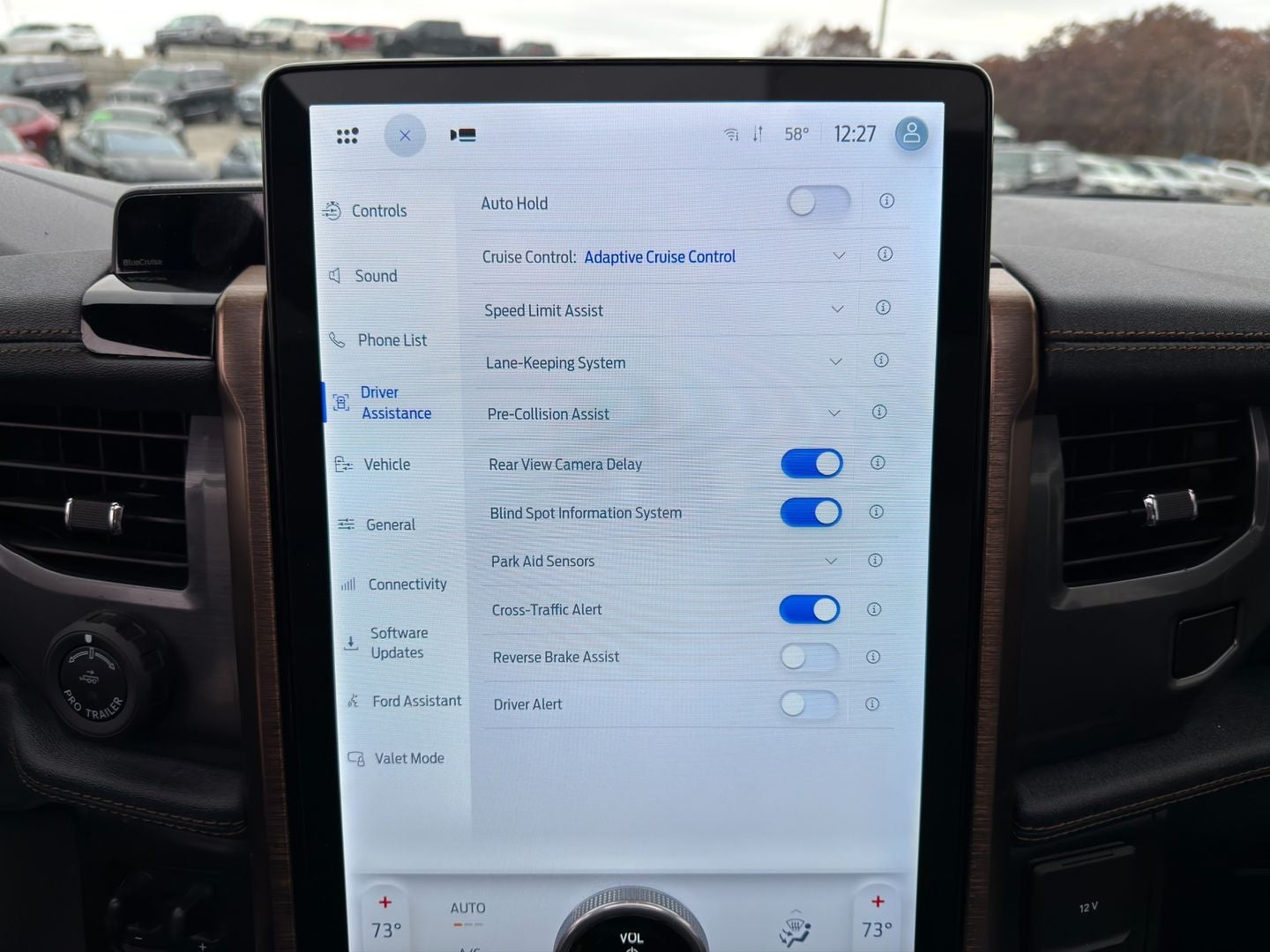 2022 Ford F-150 Lightning LARIAT