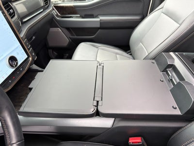 2022 Ford F-150 Lightning LARIAT