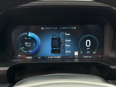 2022 Ford F-150 Lightning LARIAT