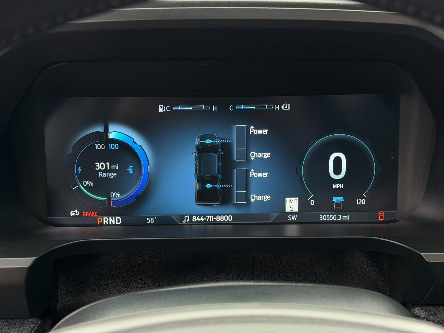 2022 Ford F-150 Lightning LARIAT