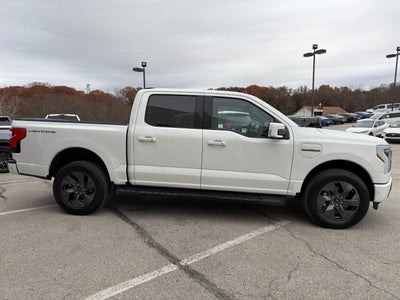 2022 Ford F-150 Lightning LARIAT