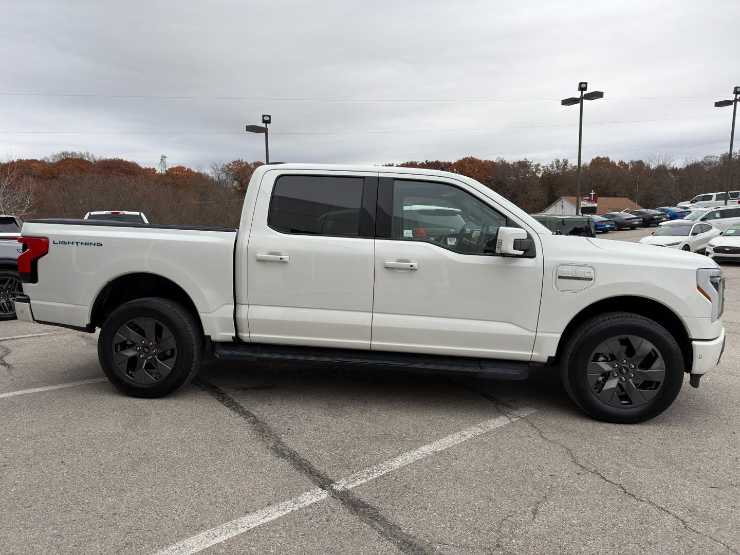 2022 Ford F-150 Lightning LARIAT